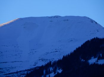 12/18 Skier triggered persistent slab in Red Lady Bowl